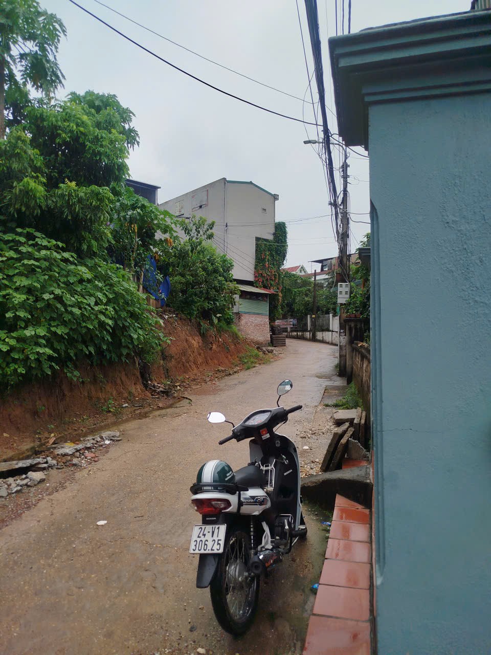 E75 - Ảnh 3